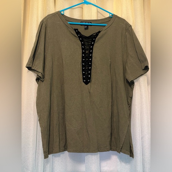 Forever 21 + Lace Up Tee - Picture 1 of 2